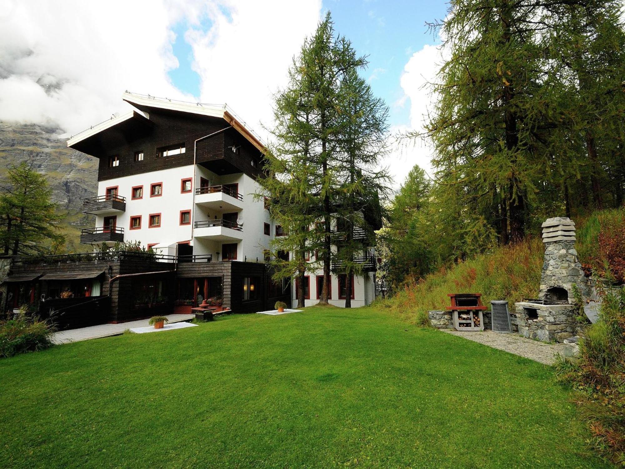 Contemporary Apartment In Breuil Cervinia Near Ski Area المظهر الخارجي الصورة