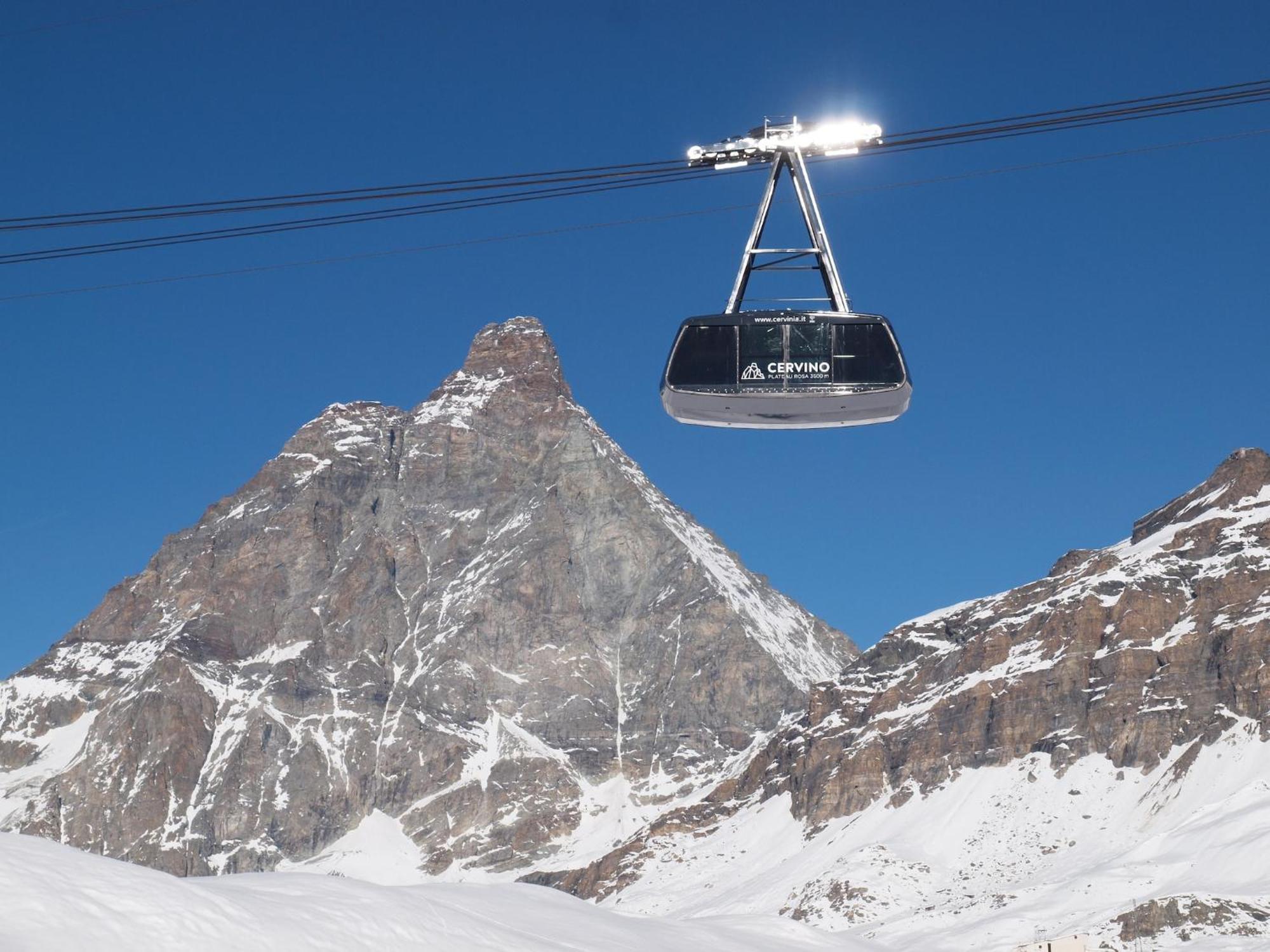Contemporary Apartment In Breuil Cervinia Near Ski Area المظهر الخارجي الصورة